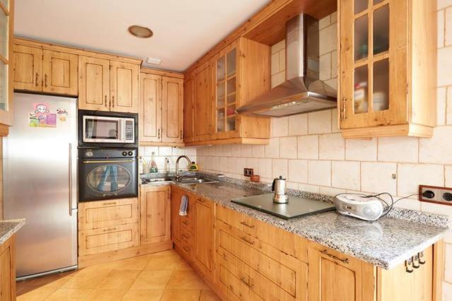 Trampantojo Apartamento En El Corazon De Pamplona Exterior foto