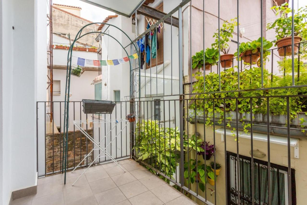 Trampantojo Apartamento En El Corazon De Pamplona Exterior foto
