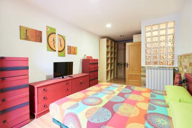 Trampantojo Apartamento En El Corazon De Pamplona Exterior foto